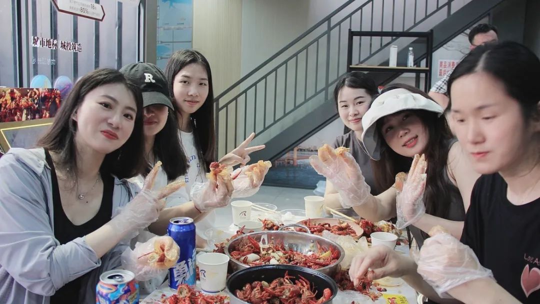 32_1080 × 607_108 KB.jpg 32_1080 × 607_108 KB.jpg